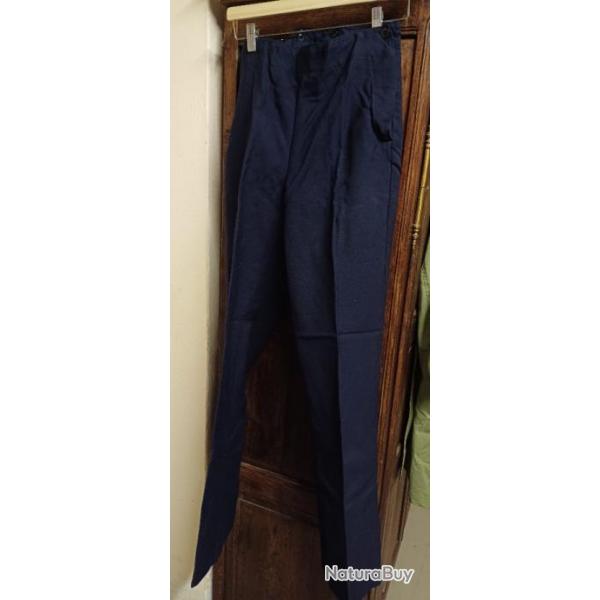 Authentique ancien pantalon  pont bleu de la Marine Nationale de 1973