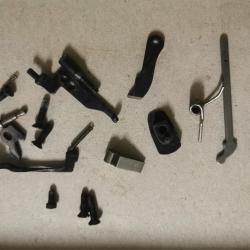 LOT petites Pieces pour revolver ROHM RG 699 alarme