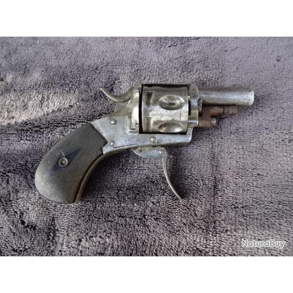 Revolver a percussion 7 mm