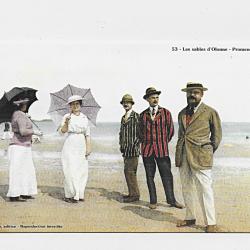 carte postale ancienne d'origine 3 : les Sables d'Olonne les promeneurs