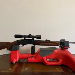 Remington 7400 en 280 Rem excellent état + lunette variable allemande montage fixe + 15 munitions.