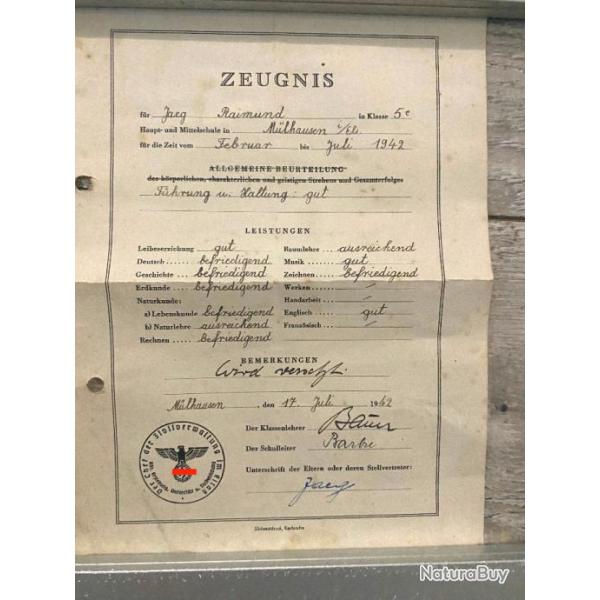 Ancien Document scolaire Allemand ww2 Zeugnis avec tampon (4)