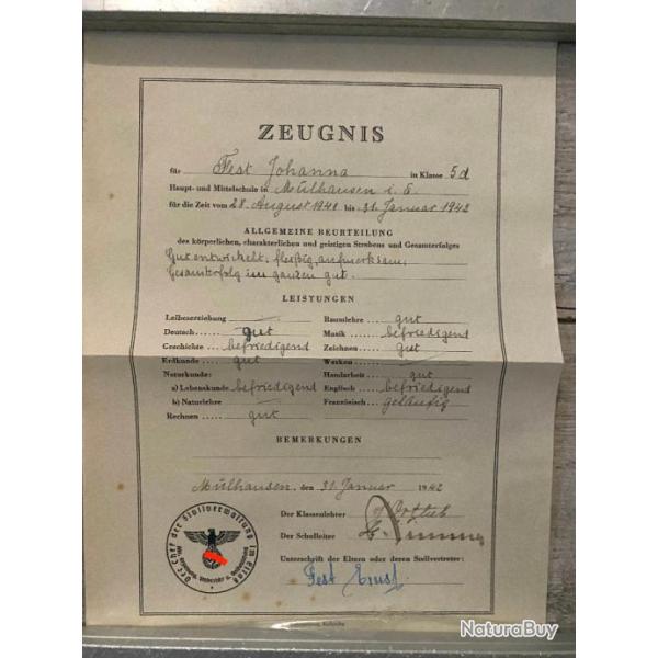 Ancien Document scolaire Allemand ww2 Zeugnis avec tampon (5)