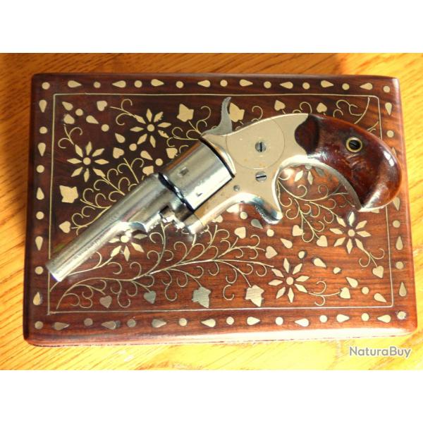 SUPERBE COFFRET AMENAGE EN BOIS MASSIF+SON PETIT REVOLVER COLTS OPEN TOP POCKET CAL:22 COURT 7 COUPS