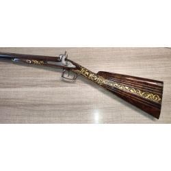 Fusil de grand luxe signé crosse renaissance  sculptée et dorée canon damas de Leclerc Bte du Roi