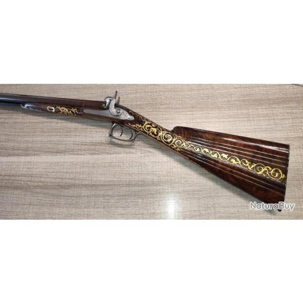 Fusil de grand luxe sign crosse renaissance  sculpte et dore canon damas de Leclerc Bte du Roi