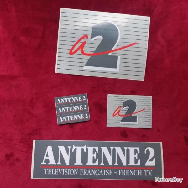 lot d'autocollant TV vintage  antenne 2 / FR3 / canal + M6 / LA CINQ