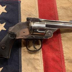 Revolver Harrington & Richardson DA calibre 38 S&W