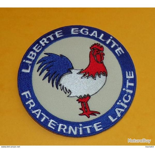 TISSU PATCH :  LIBERTE EGALITE FRATERNITE LAICITE  , DIAMETRE 9 CM , BON ETAT VOIR PHOTO . POUR TOUT