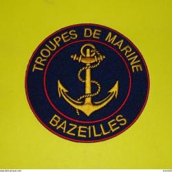 TISSU PATCH :  TROUPES DE MARINE , BAZEILLES , DIAMETRE 9 CM , BON ETAT VOIR PHOTOS . POUR TOUT RENS