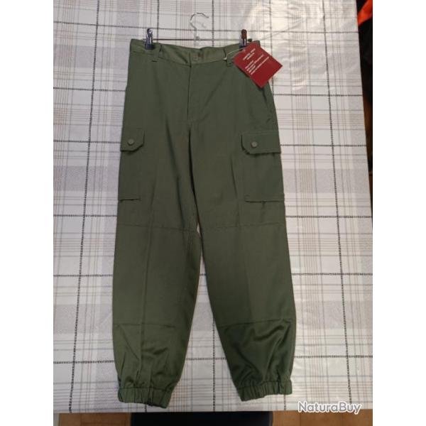 DESTOCKAGE PANTALON CAMOTEX REF2F NEUF TAILLE 12ANS A 12 EUROS REF139