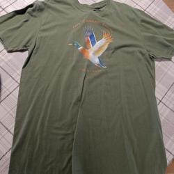 DESTOCKAGE T-SHIRT LOVERGREEN REF NEUF TAILLE 12-13ANS  A 10 EUROS REF153