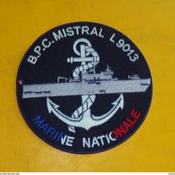 TISSU PATCH : B.P.C MISTRAL L 9013 , MARINE NATIONALE , DIAMETRE 9 CM , BON ETAT VOIR PHOTO . POUR T