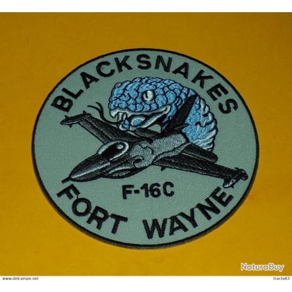 TISSU PATCH : BLACK SNAKES F-16C FORT WAYNE , DIAMETRE 9CM , BON ETAT VOIR PHOTOS . POUR TOUT RENS