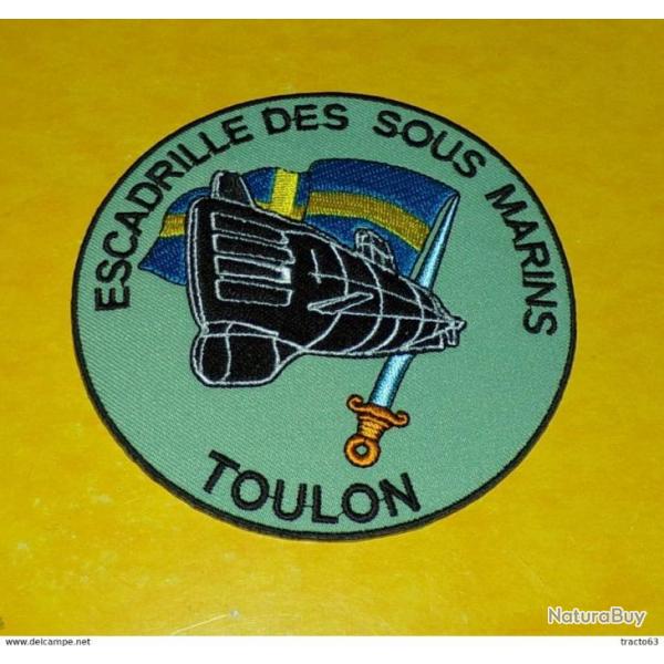 TISSU PATCH : ESCADRILLE DES SOUS MARINS, DIAMETRE9CM , BON ETAT VOIR PHOTO . POUR TOUT RENSEIGN