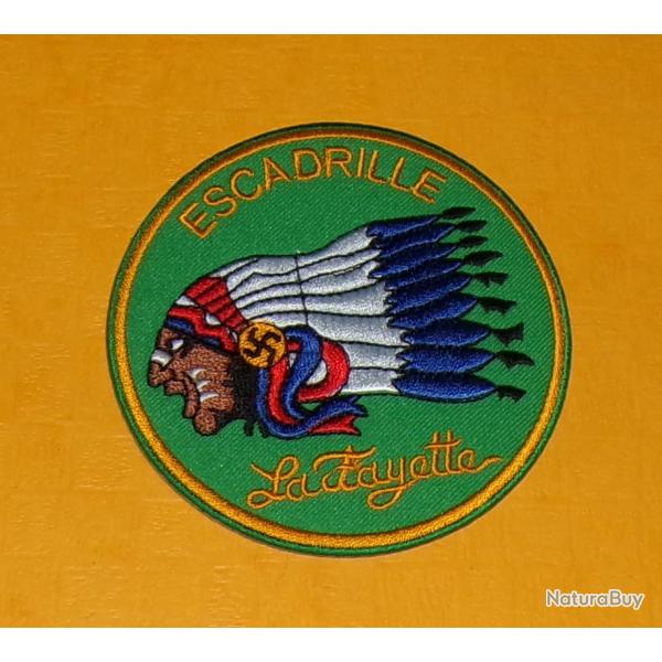 TISSU PATCH : ESCADRILLE LAFAYETTE , DIAMETRE 9CM , BON ETAT VOIR PHOTOS . POUR TOUT RENSEIGNEMENT