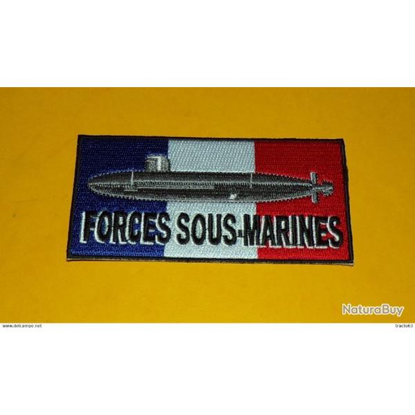 TISSU PATCH : FORCES SOUS - MARINES FRANCAISE, DIAMETRE 9CM , BON ETAT VOIR PHOTOS . POUR TOUT RE