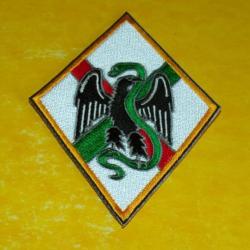 TISSU PATCH : LEGION 1er REGIMENT ETRANGER , DIAMETRE 9 CM , BON ETAT VOIR PHOTOS . POUR TOUT RENSEI