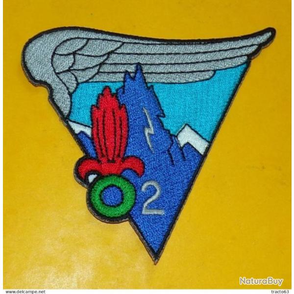 TISSU PATCH : LEGION 2meREGIMENT ETRANGER DE PARACHUTISTES 2 COMPAGNIE, DIAMETRE 9CM , BON ET