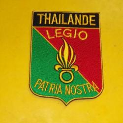 TISSU PATCH : LEGION AMICALE DES ANCIENS SOLDATS D'ORIGINE DE LA THAILANDE    , DIAMETRE 9 CM , BON