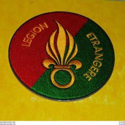 TISSU PATCH : LEGION ETRANGERE , FLAMME DOREE  , DIAMETRE 9 CM , BON ETAT VOIR PHOTO . POUR TOUT REN