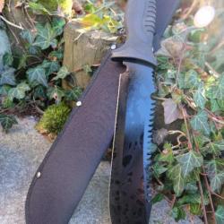 Gros Couteau Machette Bowie Trekking Alaska Lame Acier 3Cr13 Manche Abs Etui Nylon Survie Treck A1