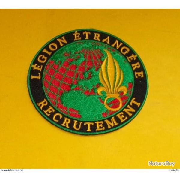 TISSU PATCH : LEGION ETRANGERE RECRUTEMENT , DIAMETRE 9 CM , BON ETAT VOIR PHOTO  . POUR TOUT RENSEI