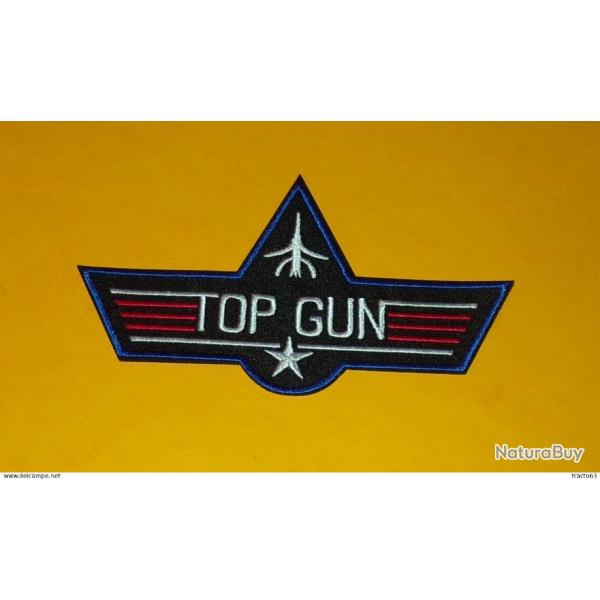 .TISSU PATCH : TOP GUN, LONGUEUR 9 CM , BON ETAT VOIR PHOTO . POUR TOUT RENSEIGNEMENT ME CONTACTER.