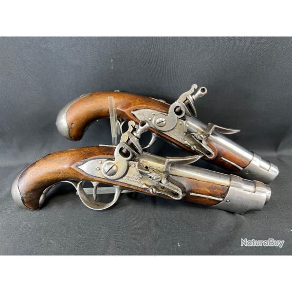 MAGNIFIQUE PAIRE DE PISTOLETS DE GENDARMERIE 1770/an 9