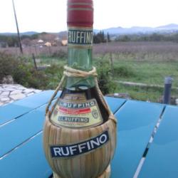 Bouteille de vin rouge Chianti IL Ruffino 1972