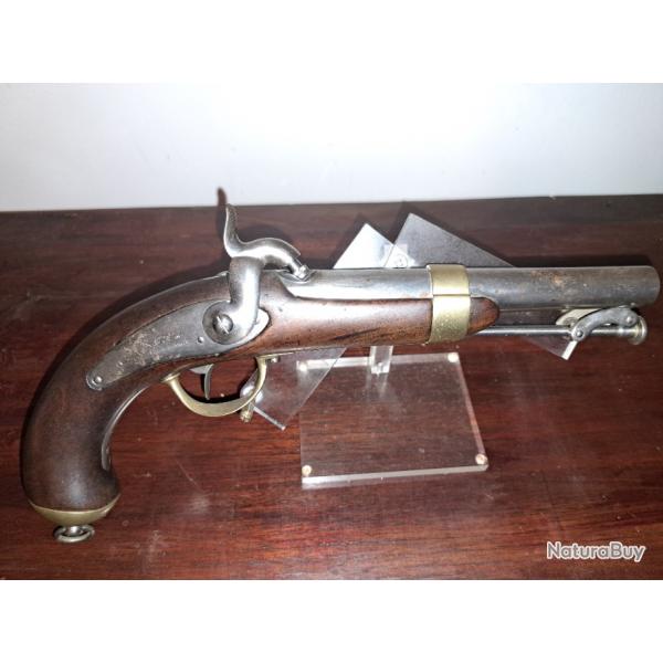 Pistolet a percussion model 1837