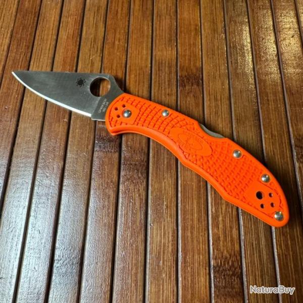 COUTEAU PLIANT DE POCHE SPYDERCO DELICA 4 SEIKI CITY JAPAN