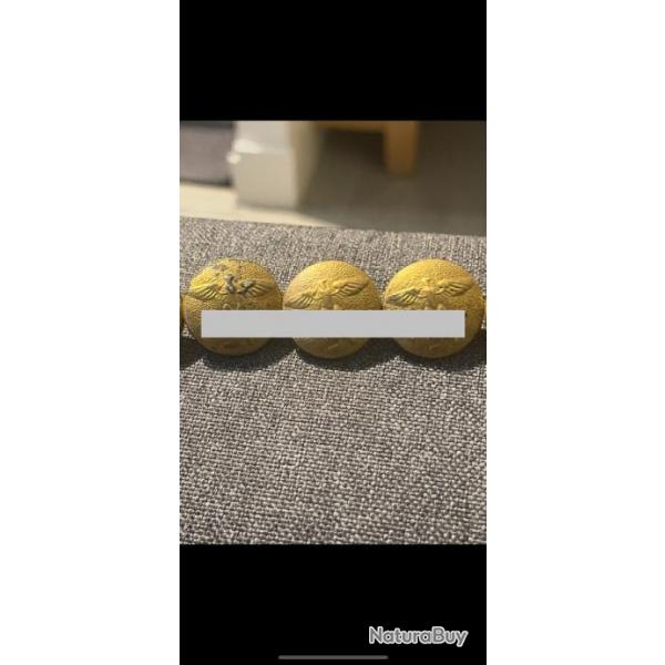 un lot de 3 boutons allemands xx couleur or ww2