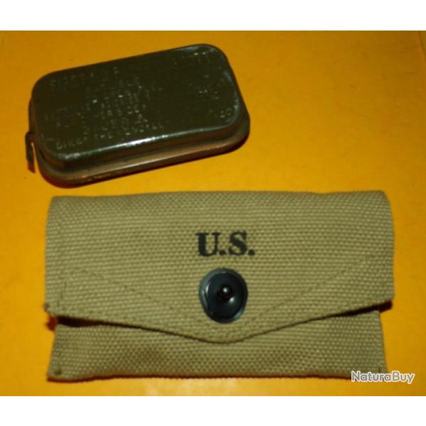 ARMEE AMERICAINE U.S : POCHETTE EN TISSU  AVEC PANSEMENT INDIVIDUEL EN BOITE METAL KAKI  ARMEE AMERI