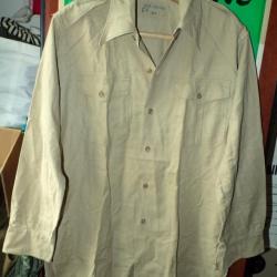 CHEMISE MILITAIRE DE L'ARMEE FRANCAISE ,Taille 4 C SOIT L EN CIVIL,NEUF FABRICATION FRANCAISE ,  AVE