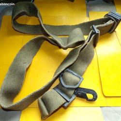 ARMEE AMERICAINE U.S : SANGLE AVEC BOUCLE EN ALUMINIUM ; MARQUAGE U.S , LARGEUR 4,5 CM LONGUEUR MAXI