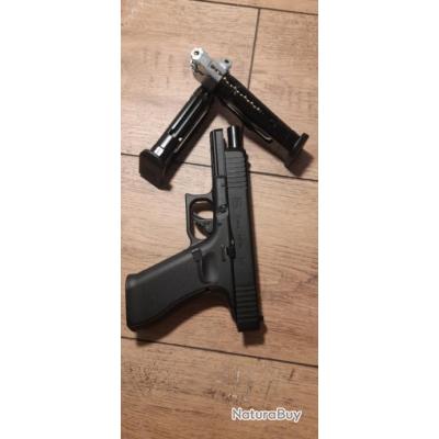 glock-17-gen-5-bille-acier-4-5mm-black-plombs-pour-air-comprim