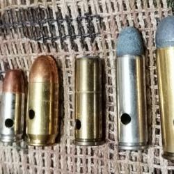 1 lot de 7 munitions neutralisées : 45 colt /38 spécial x2/45 auto/9x19 cos/7.65/9mm R