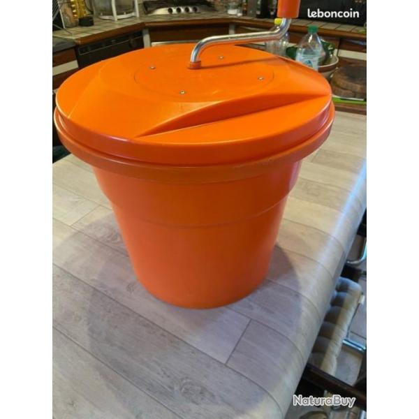Essoreuse  salade professionnelle manuelle 20 litres Dynamic
