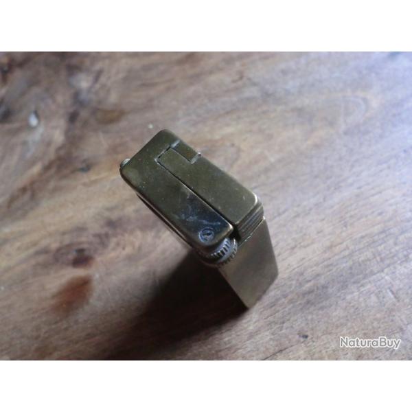 ancien briquet essence  follet dpos