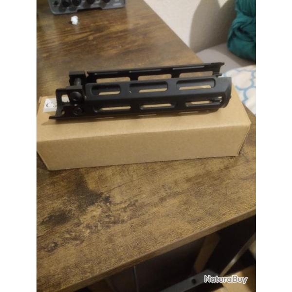 Garde main Mlok mp5 Cyma