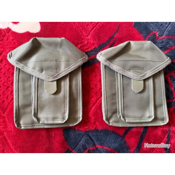 2 tui Porte chargeur Famas Arme Francaise