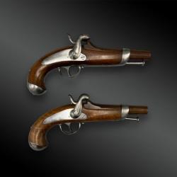 Paire de PISTOLET de gendarmerie, type modèle 1842 - France - XIXème siècle