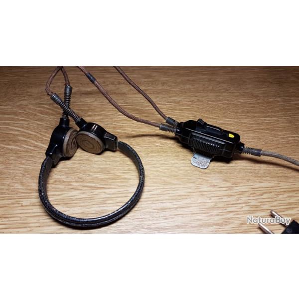 Laryngophone militaire allemand WW2 type Kehlkopfmikrofon  Fu(b) Kmf.a.