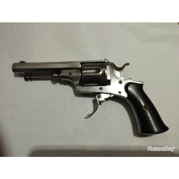 Revolver a systme Ligeois, fn XIX"Calibre 320 Long