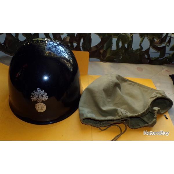 CASQUE MILITAIRE LOURD MODELE F1 DE LA GENDARMERIE NATIONALE FRANCAISE DE L'ARMEE FRANCAISE DE LA PE