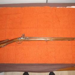 FUSIL DE CHASSE A SILEX POUR FEMME OU ENFANT VERS 1750