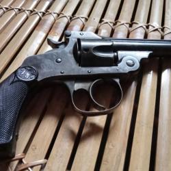 Vend revolver top break smith et wesson calibre 32 short État de fonctionnement impeccable original