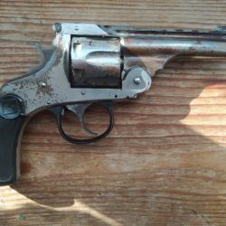 Revolver Harrington & Richardson calibre 32 long