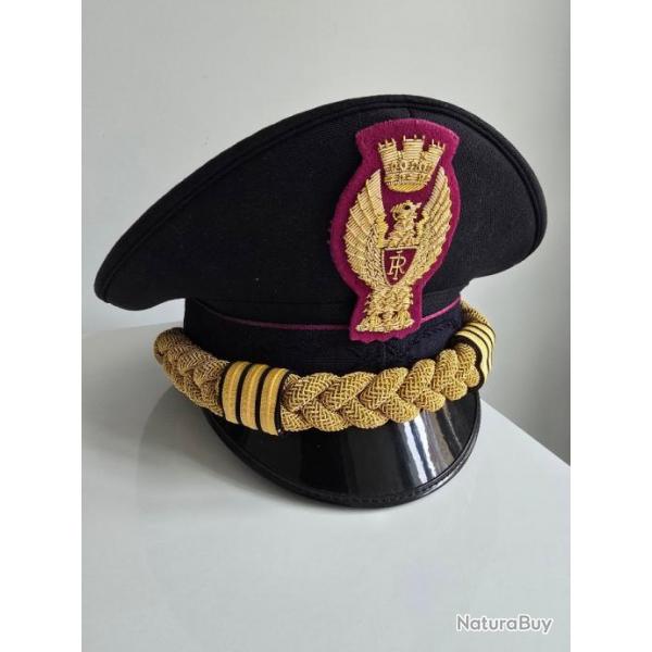 Casquette haut dirigeant police. Italie